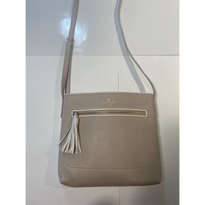Kate Spade Beige/cream Pebbled Leather Chester Street Dessi Crossbody Bag